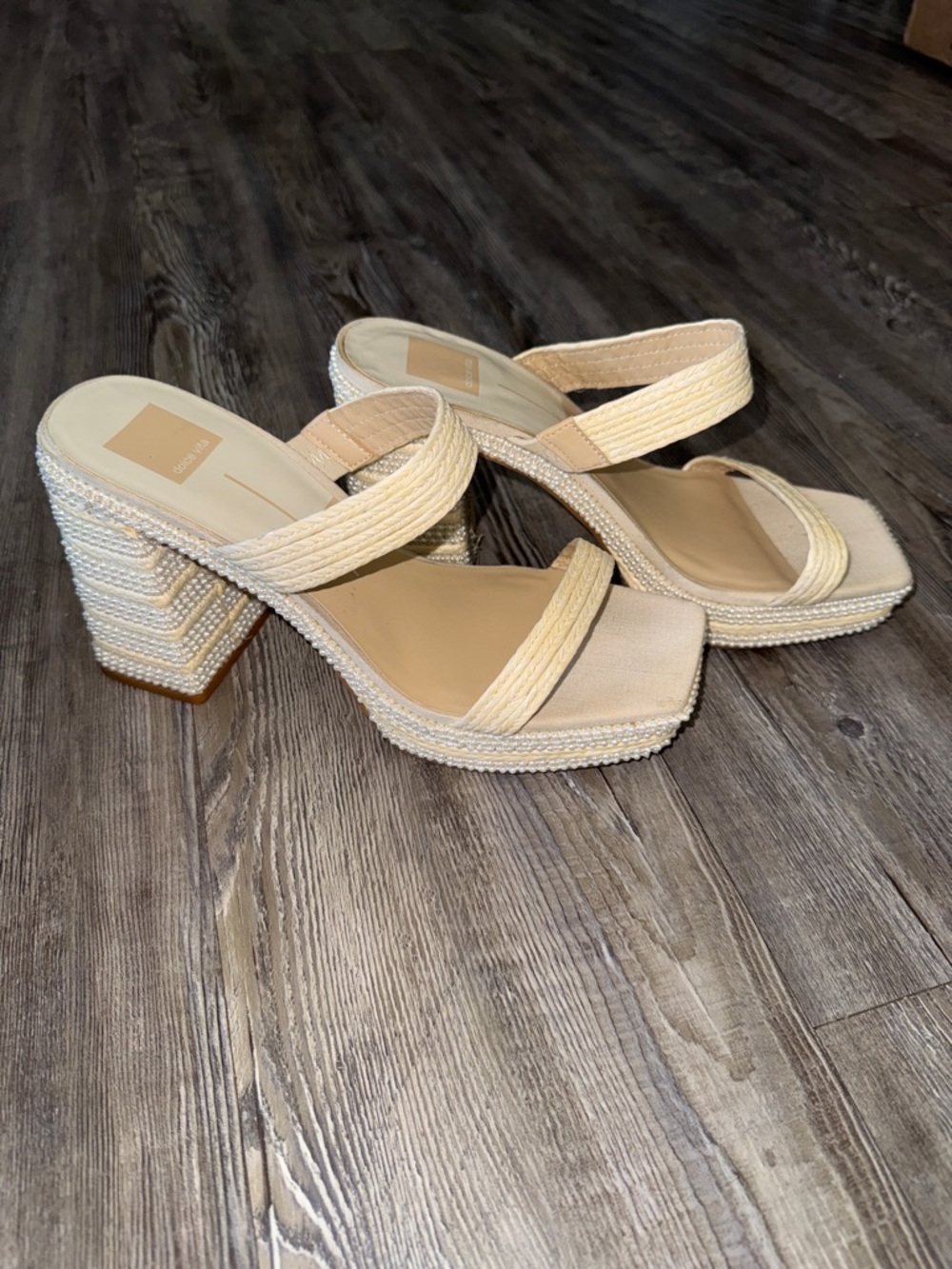 Dolce Vita Women’s Aliya Pearl Heels Vanilla Raffia In Neutral Size 10